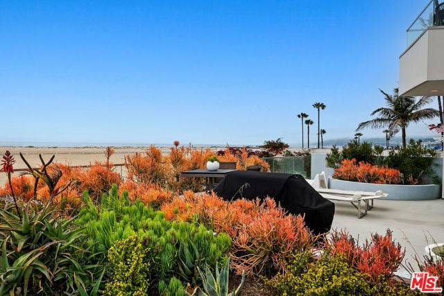 270 Palisades Beach Road #203, Santa Monica, CA 90402