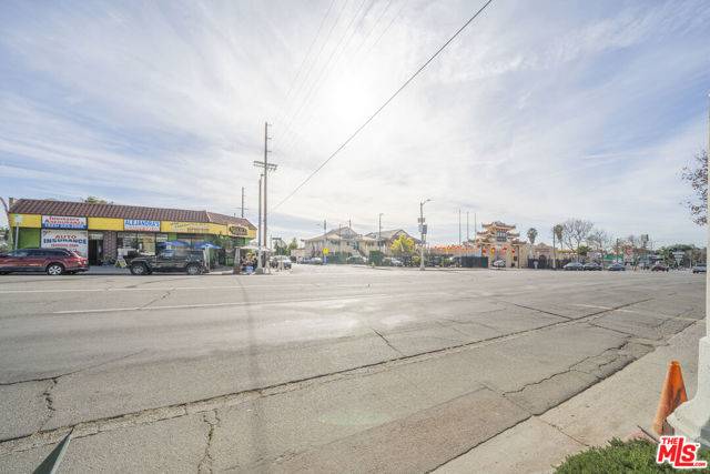 Los Angeles, CA 90031,2415 N Gates Street