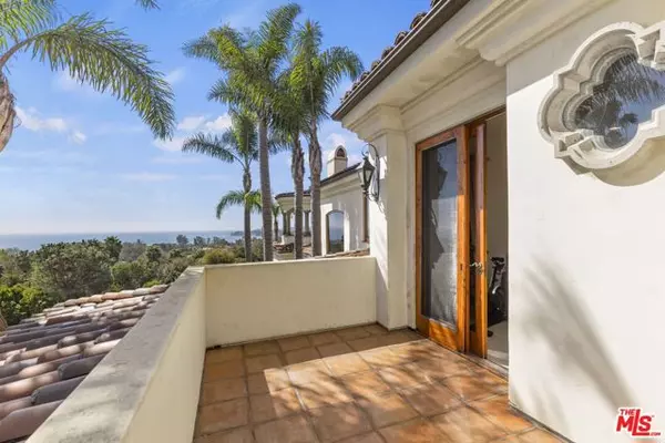 Malibu, CA 90265,27364 Winding Way