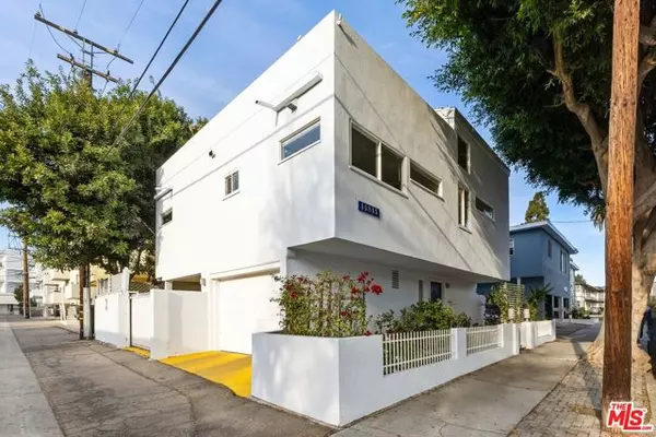 11811 Idaho Avenue, Los Angeles, CA 90025