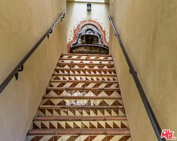 Santa Barbara, CA 93101,211 Bath Street