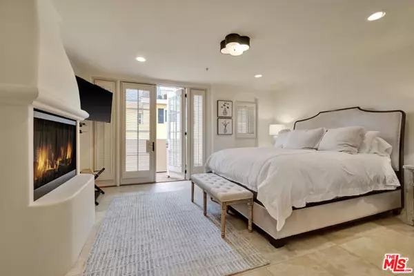 Santa Barbara, CA 93101,211 Bath Street