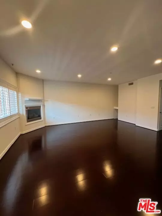 11504 Moorpark Street #302, Studio City (los Angeles), CA 91602