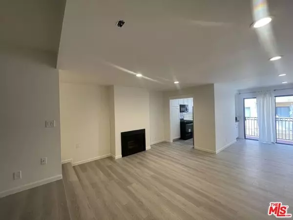 1337 N Sierra Bonita Avenue #205, West Hollywood, CA 90046