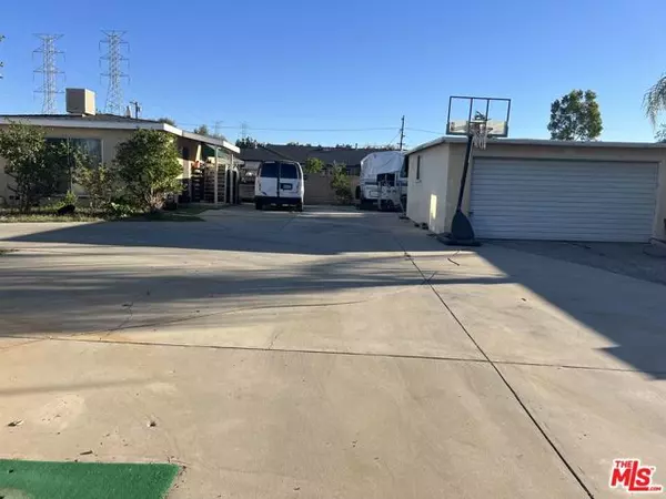 Sun Valley (los Angeles), CA 91352,9278 Kewen Avenue