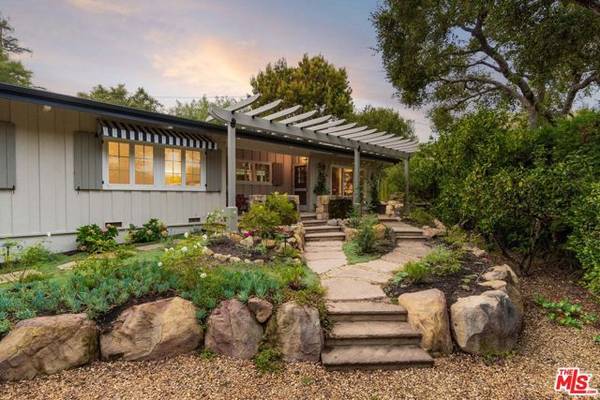 740 Hot Springs Road, Santa Barbara, CA 93108