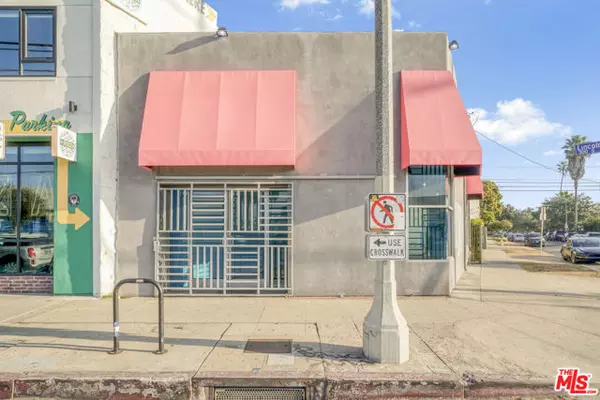 Venice (los Angeles), CA 90291,328 Lincoln Boulevard