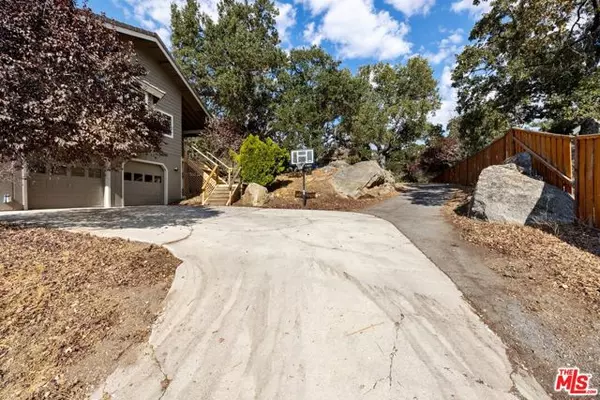 Tehachapi, CA 93561,24500 Deertrail Drive