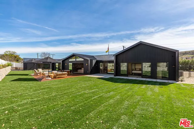 5259 Lewis Road, Agoura Hills, CA 91301