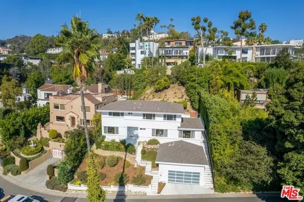 Los Angeles, CA 90027,4799 Bonvue Avenue