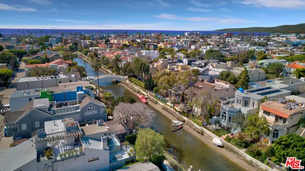 Venice (los Angeles), CA 90291,415 Sherman Canal