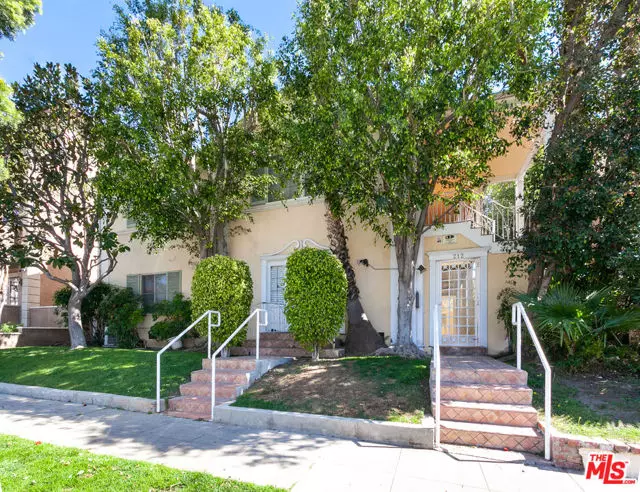 212 S LASKY Drive #3, Beverly Hills, CA 90212