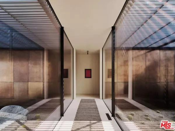 Palm Springs, CA 92262,2212 WINTER SUN Drive