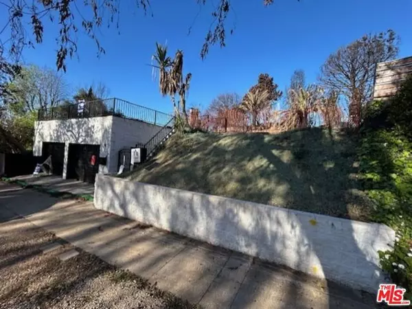 Pacific Palisades (los Angeles), CA 90272,16727 W Sunset Boulevard