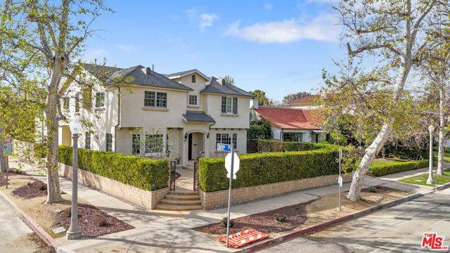 603 N Las Palmas Avenue, Los Angeles, CA 90004
