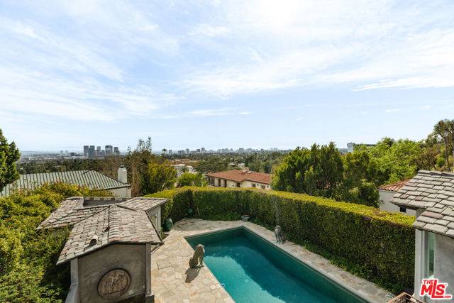 1300 Summitridge Drive, Beverly Hills, CA 90210