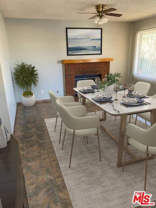 Palmdale, CA 93552,4259 E Avenue S4