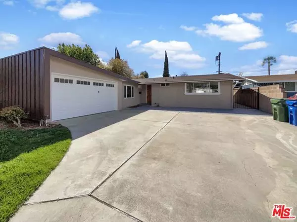 8755 Penfield Avenue, Northridge (los Angeles), CA 91324