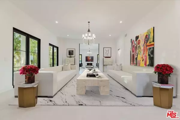 Calabasas, CA 91302,5192 Parkway Calabasas