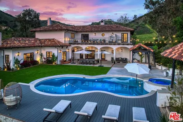 Bell Canyon, CA 91307,66 Coolwater Road