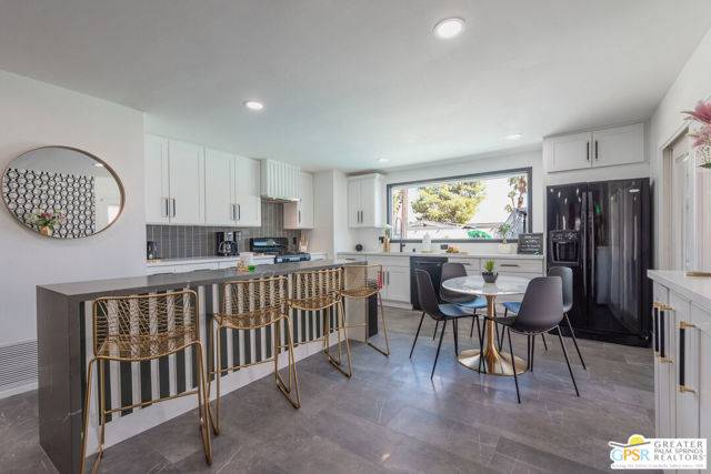 Palm Springs, CA 92262,2380 N San Antonio Road