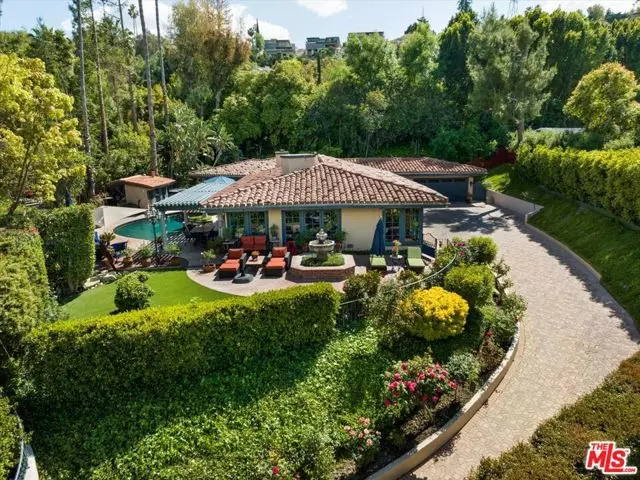 Tarzana (los Angeles), CA 91356,4933 Amigo Avenue