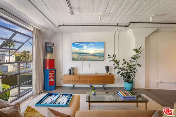 South Pasadena, CA 91030,812 Fremont Avenue #203