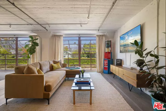 South Pasadena, CA 91030,812 Fremont Avenue #203