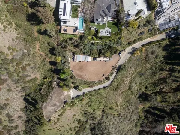 Los Angeles, CA 90049,1119 Linda Flora Drive