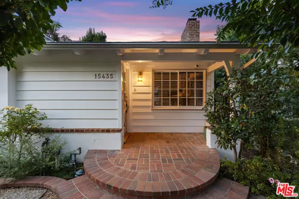 Sherman Oaks, CA 91403,15435 Sutton Street