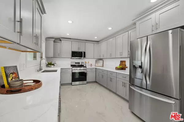 Upland, CA 91786,696 E 9th Street