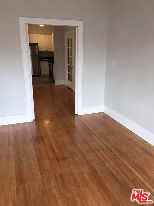 Los Angeles, CA 90019,1504 S Bronson Avenue