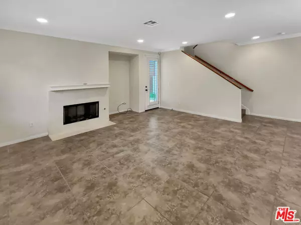 Duarte, CA 91010,1126 Usha Lane