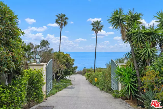 32050 Pacific Coast Highway, Malibu, CA 90265