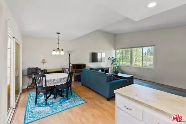 Laguna Woods, CA 92637,395 Avenida Castilla #B