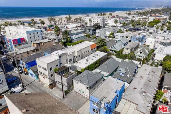 Venice (los Angeles), CA 90291,34 Dudley Avenue