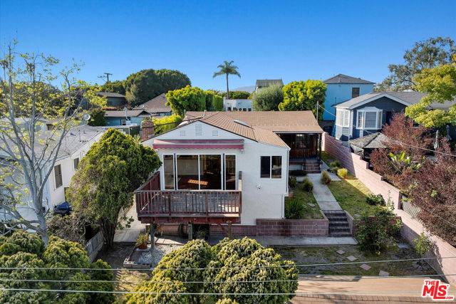 711 Pier Avenue,  Santa Monica,  CA 90405
