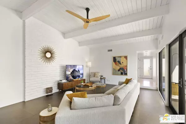 Palm Springs, CA 92264,2084 S Lagarto Way