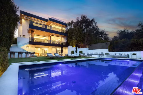 Los Angeles, CA 90049,800 N Tigertail Road