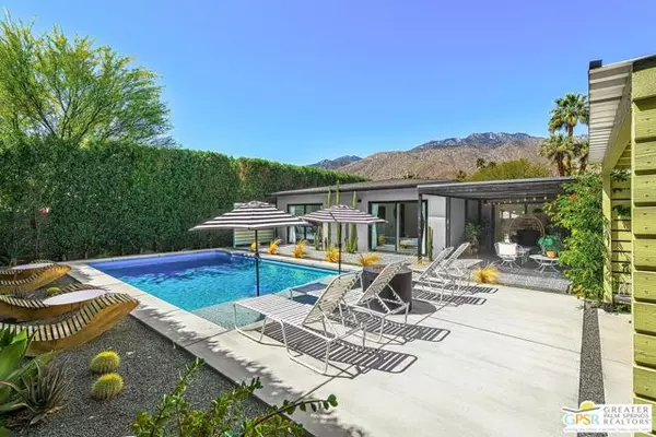 740 N Plaza Amigo, Palm Springs, CA 92262