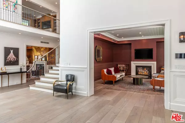 Los Angeles, CA 90049,1000 N Norman Place