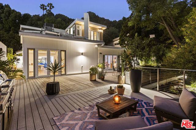 3820 Broadlawn Drive, Los Angeles, CA 90068