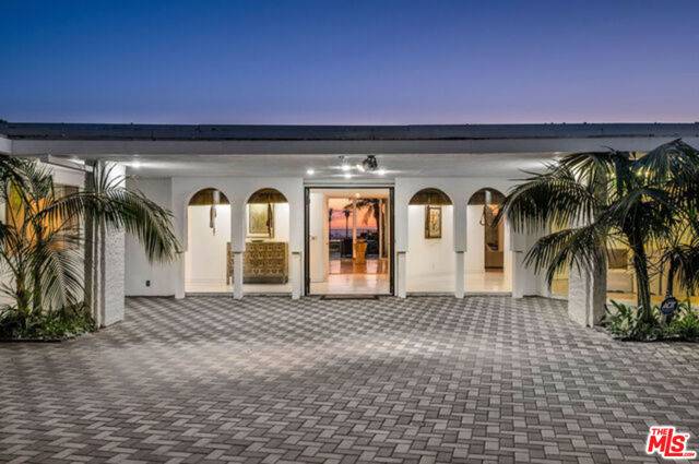 450 Trousdale Place, Beverly Hills, CA 90210