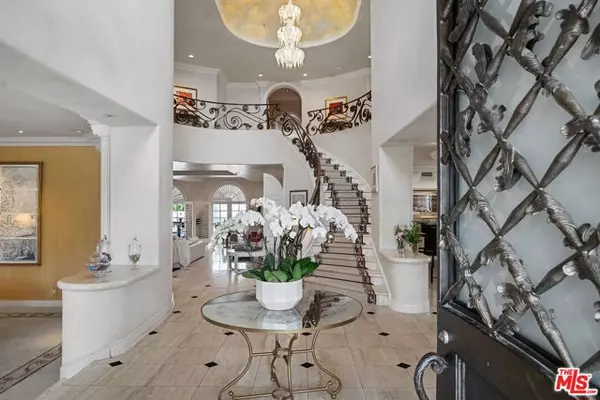 Santa Monica, CA 90402,136 Georgina Avenue