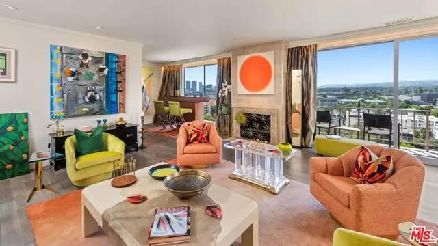 Los Angeles, CA 90048,100 S Doheny Drive #PH 1