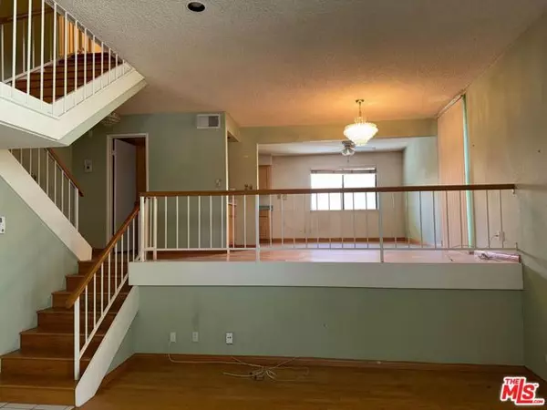 Northridge (los Angeles), CA 91324,9000 Vanalden Avenue #117