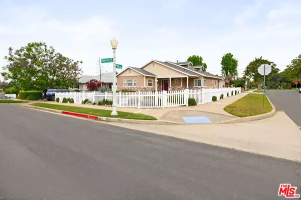 441 University Avenue, Burbank, CA 91504