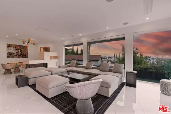 Los Angeles, CA 90069,1377 Miller Place