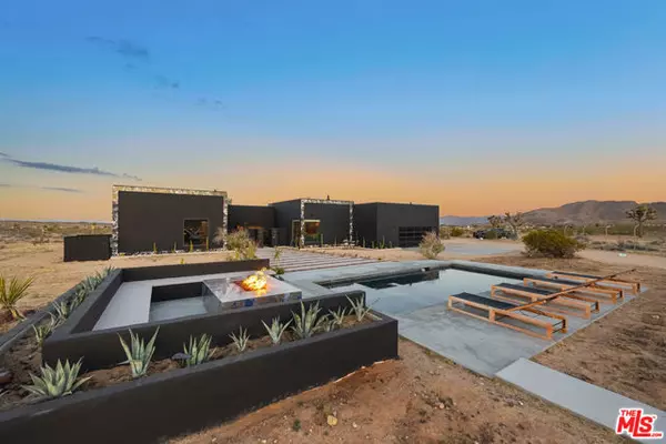 Joshua Tree, CA 92252,60376 Tacoma Court