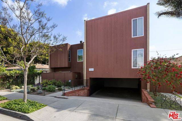 1552 Harvard Street #3, Santa Monica, CA 90404